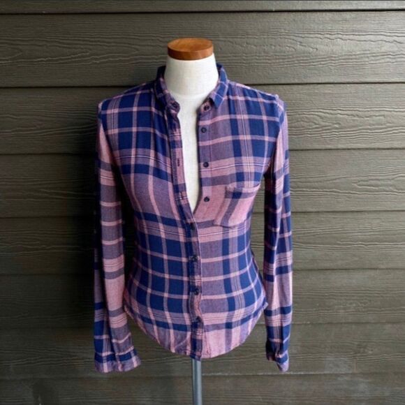 BDG Urban Outfitters Soft Button Down Shirt - Picture 6 of 8